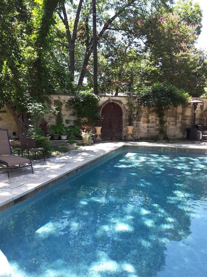 Strickland Arms Bed&Breakfast Austin Exterior foto