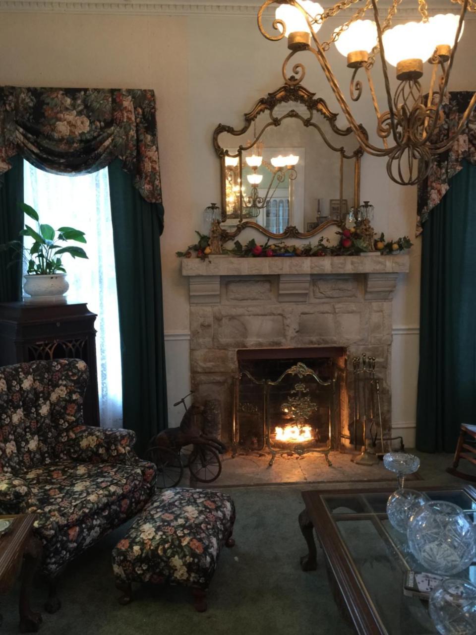 Strickland Arms Bed&Breakfast Austin Exterior foto